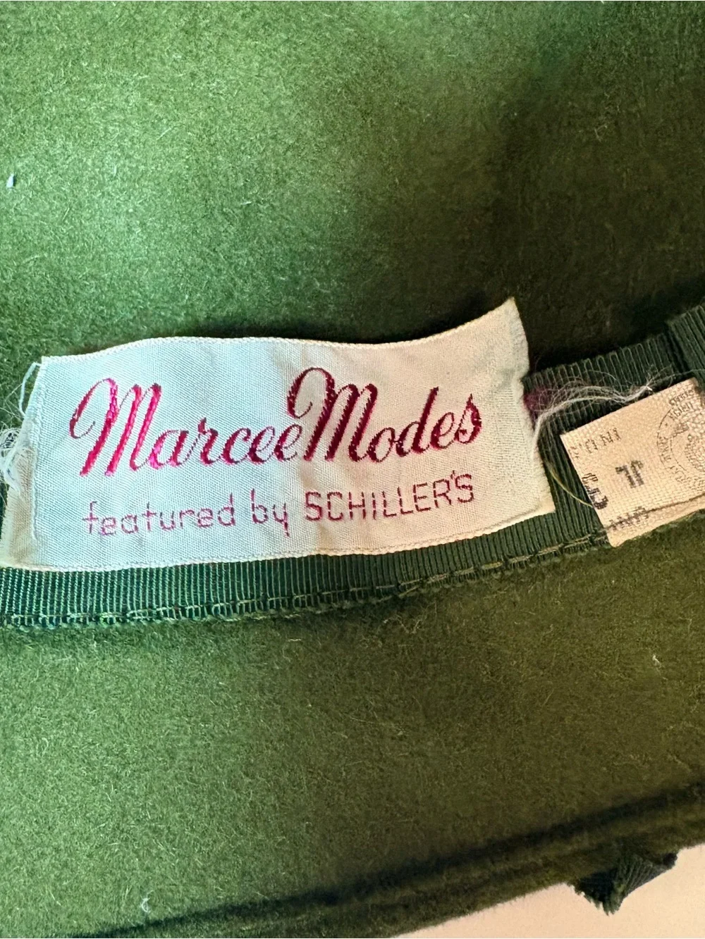 Vintage Marced Modes 1960 Women’s Green Felt Cloche Hat